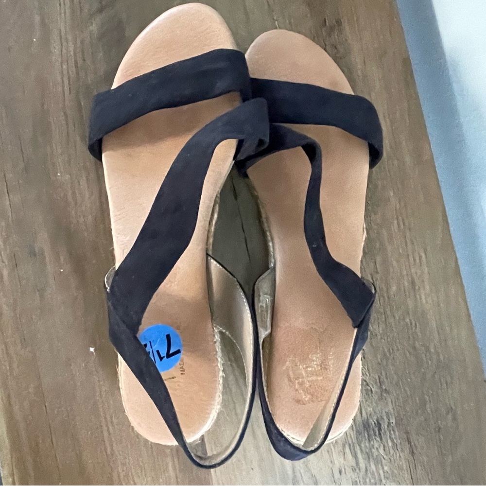 Pinaz Ladies Espadrilles black suede sandals shoes size 7.5 - Picture 3 of 10